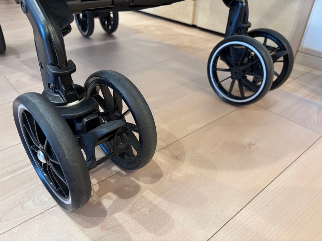 コンビ Combi　ベビーカー　スゴカルα compact エッグショック