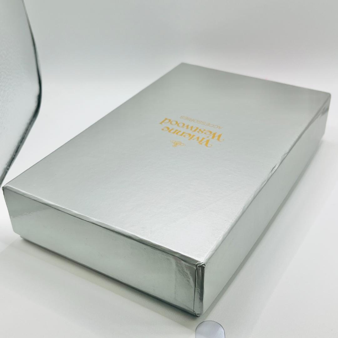 Vivienne Westwood 大特価 新品 長財布 黒 シンプル 人気