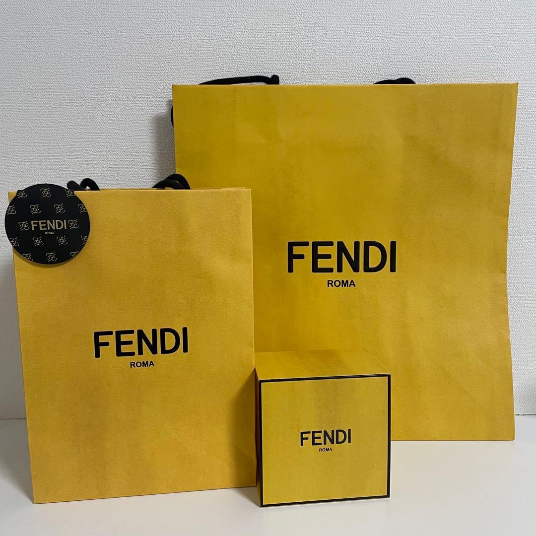 【最終値下げ】FENDI ブレスレット フォーエバー