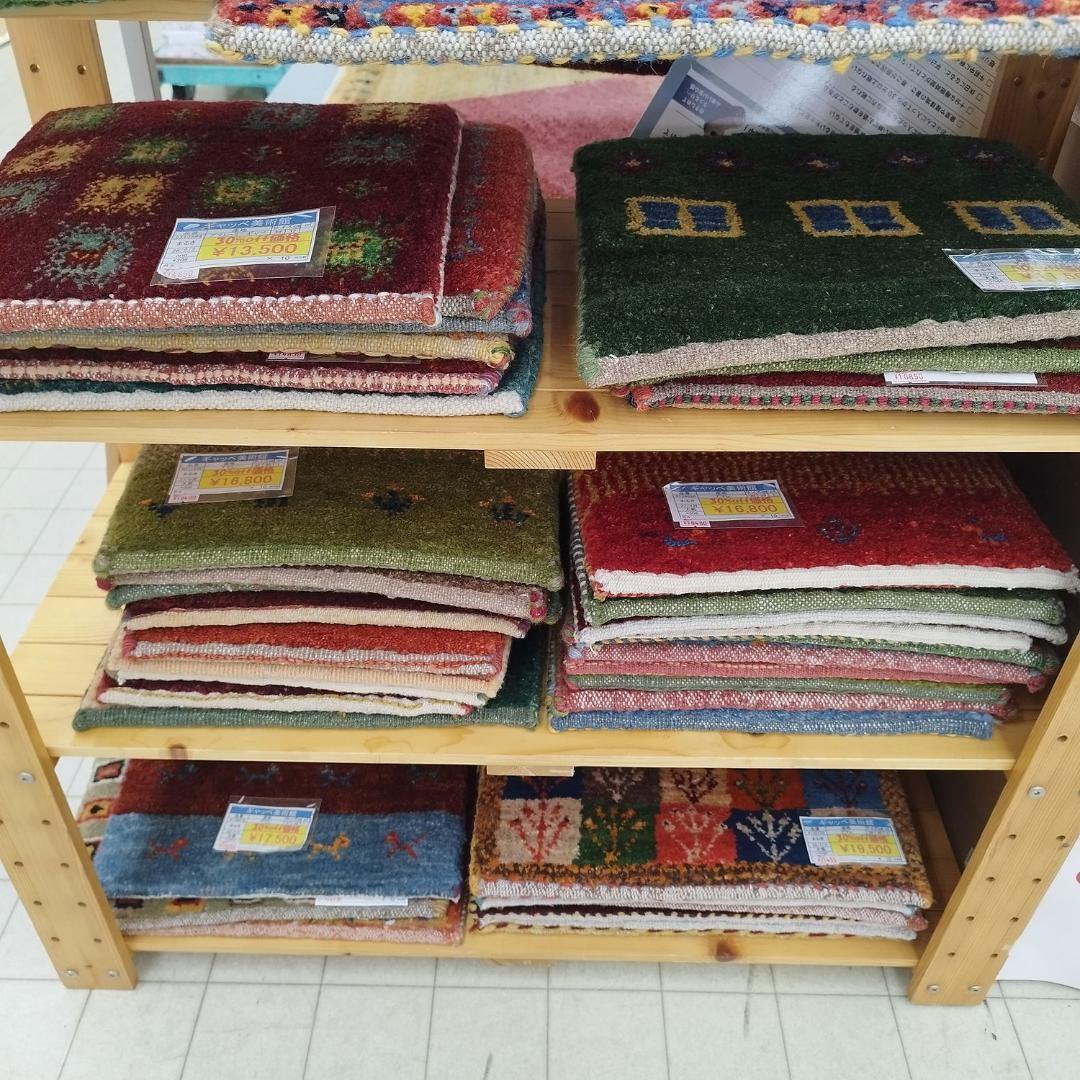 値下げ可能ミニギャベ●40×43㎝●手織●本物●新品未使用 遊牧民が紡ぐギャッベ