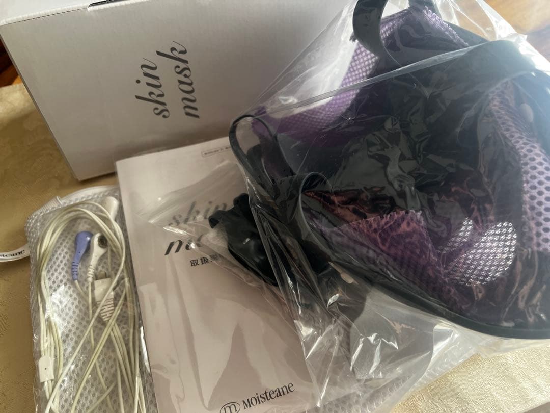 ※最終値下げ※モイスティーヌ　I V 美容器+スキンマスクのセット