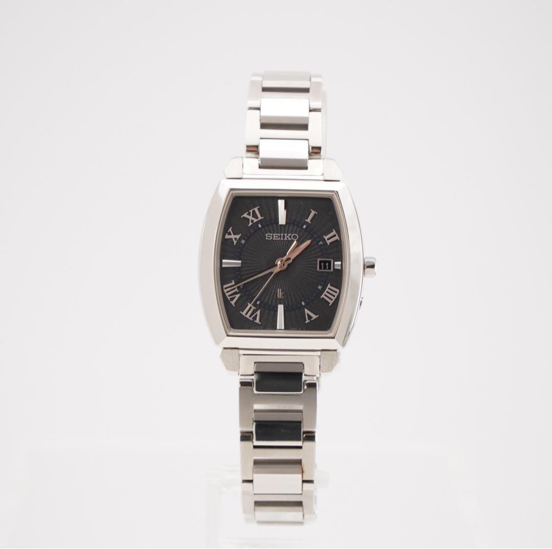 【極美品】SEIKO セイコー 腕時計 チタン 電波ソーラー 防水 ウォッチ