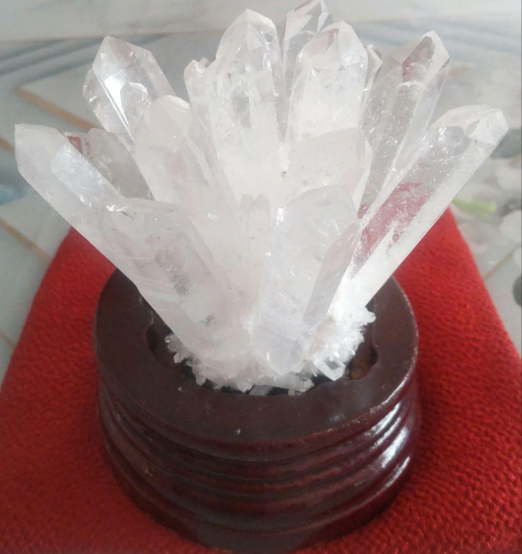 メロン 水晶クリスタルクラスター 木製台座付き