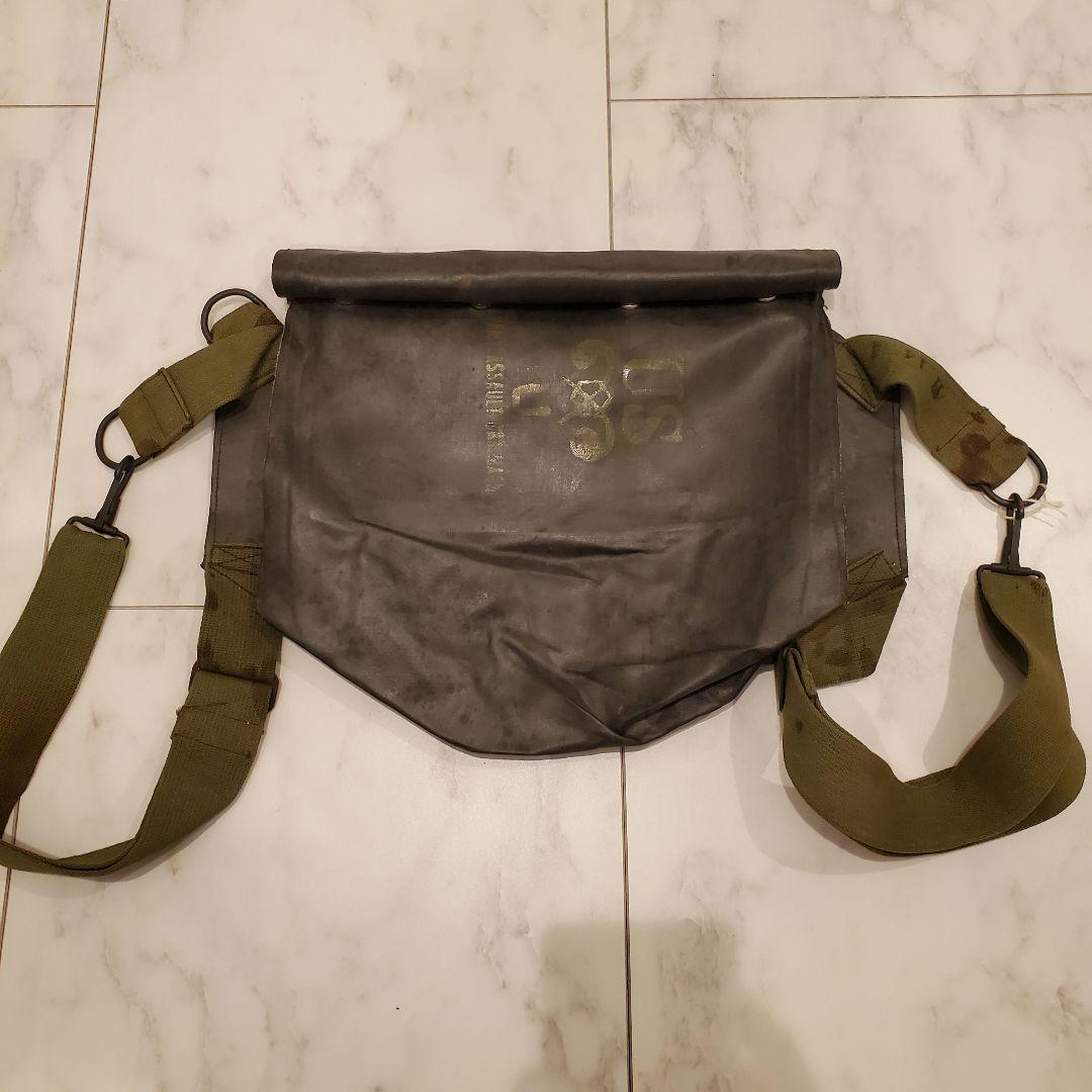 【希少】WWII 防水 ガスマスクバッグ 4つスナップ ノルマンディー