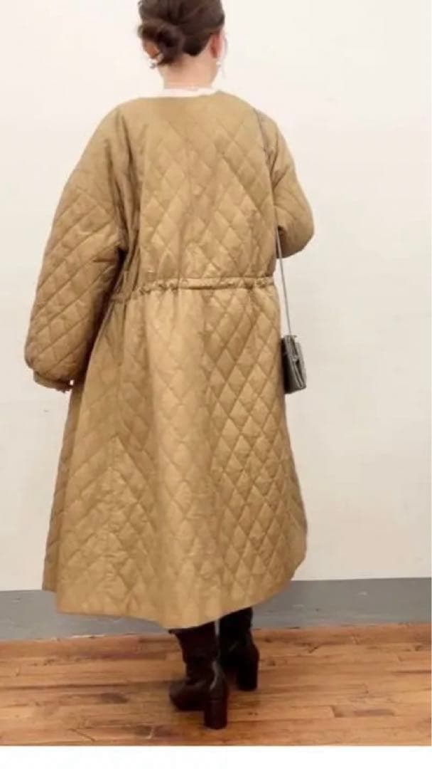 BEARDSLEY ビアズリー バルーン袖キルティングフレアーコート ベージュ