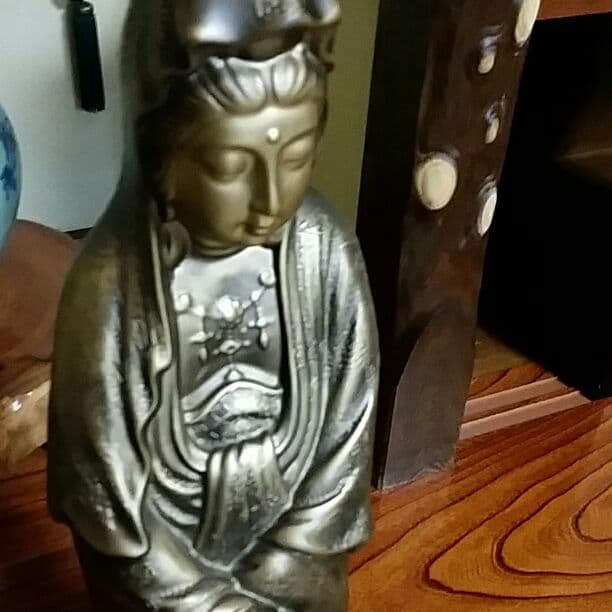 ブロンズ観音