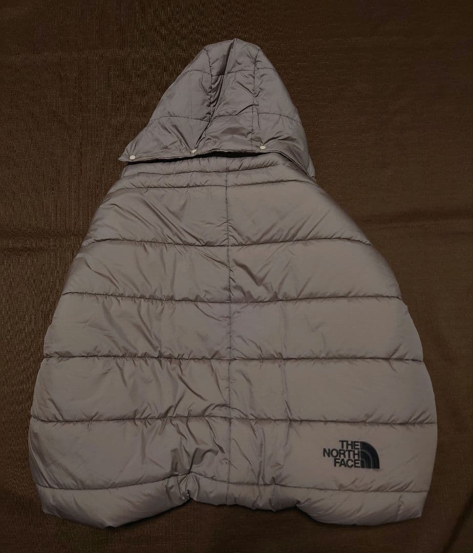 ノースフェイス　ベビーシェルブランケット ケープ 抱っこ紐 カバー