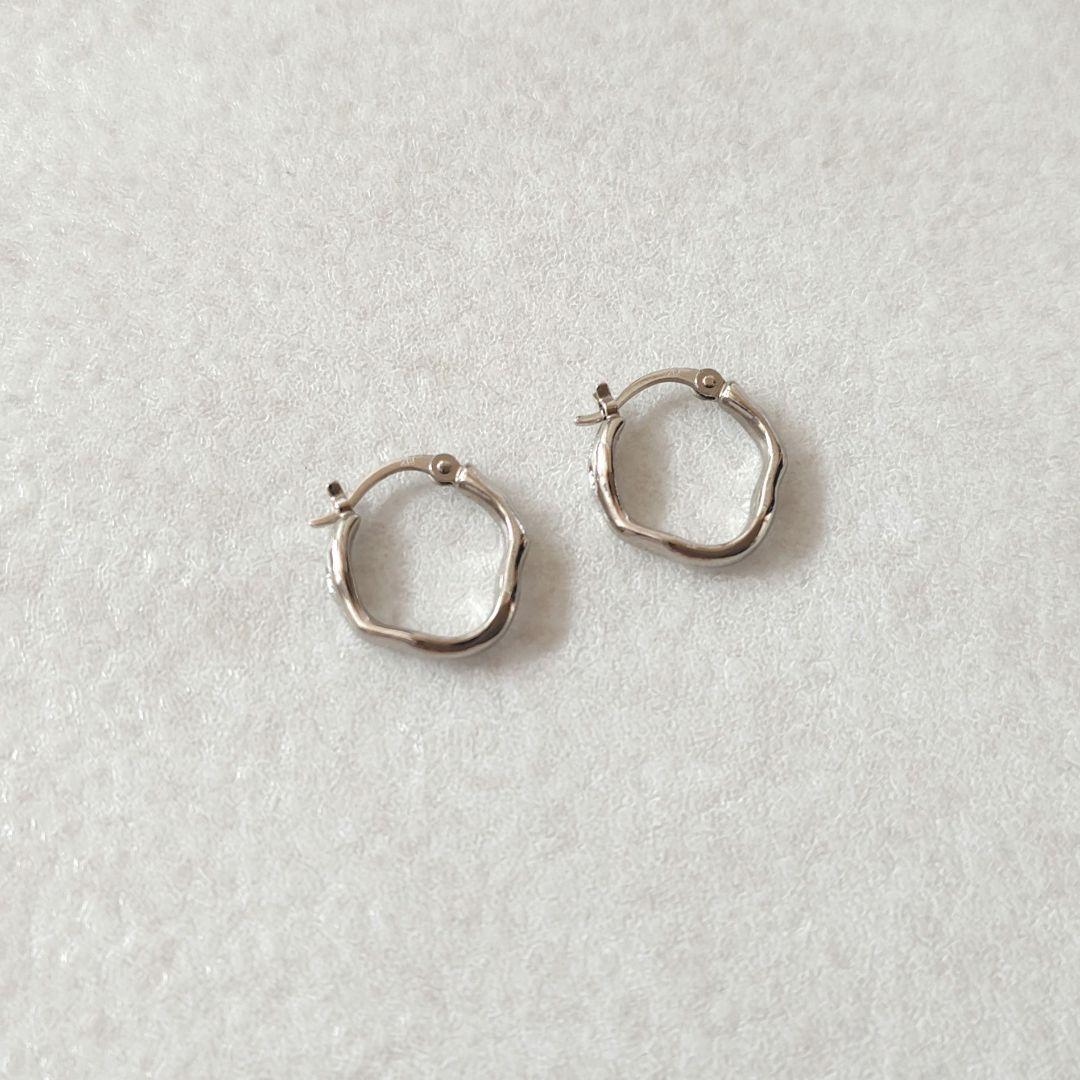 ete フープピアス プラチナム ポストK18 ニッケルフリー