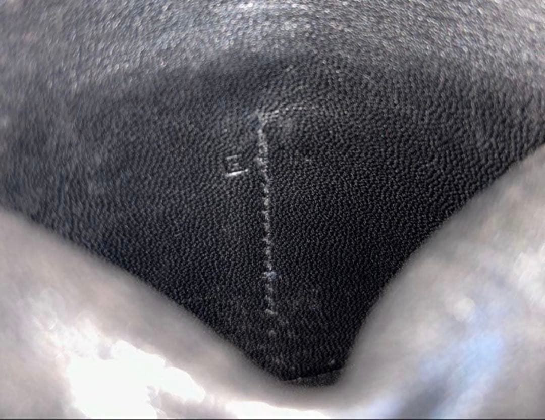 エルメス HERMES トゴ ドゴンコンパクト 二つ折り財布　ブラック