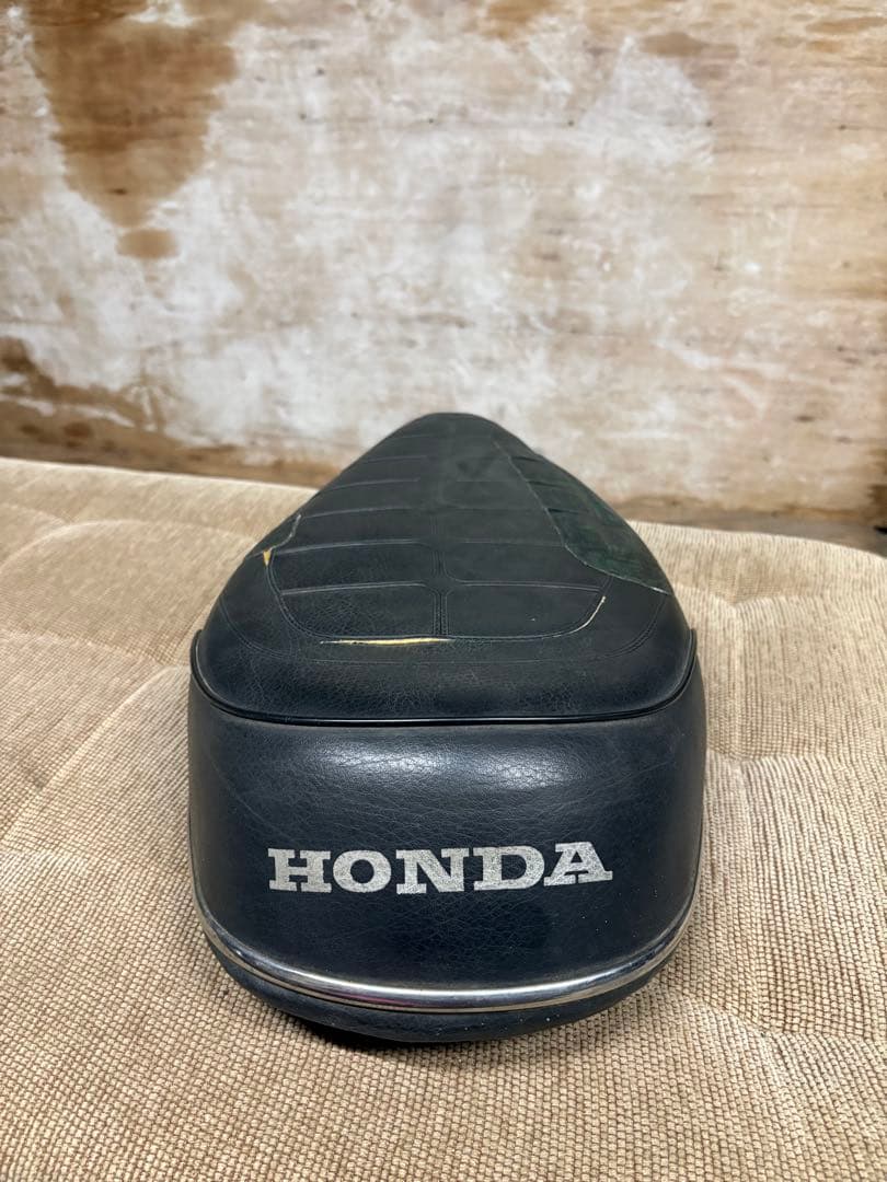 HONDA シャリー前期バイクシート 説明書自賠責証明書ホルダー付き