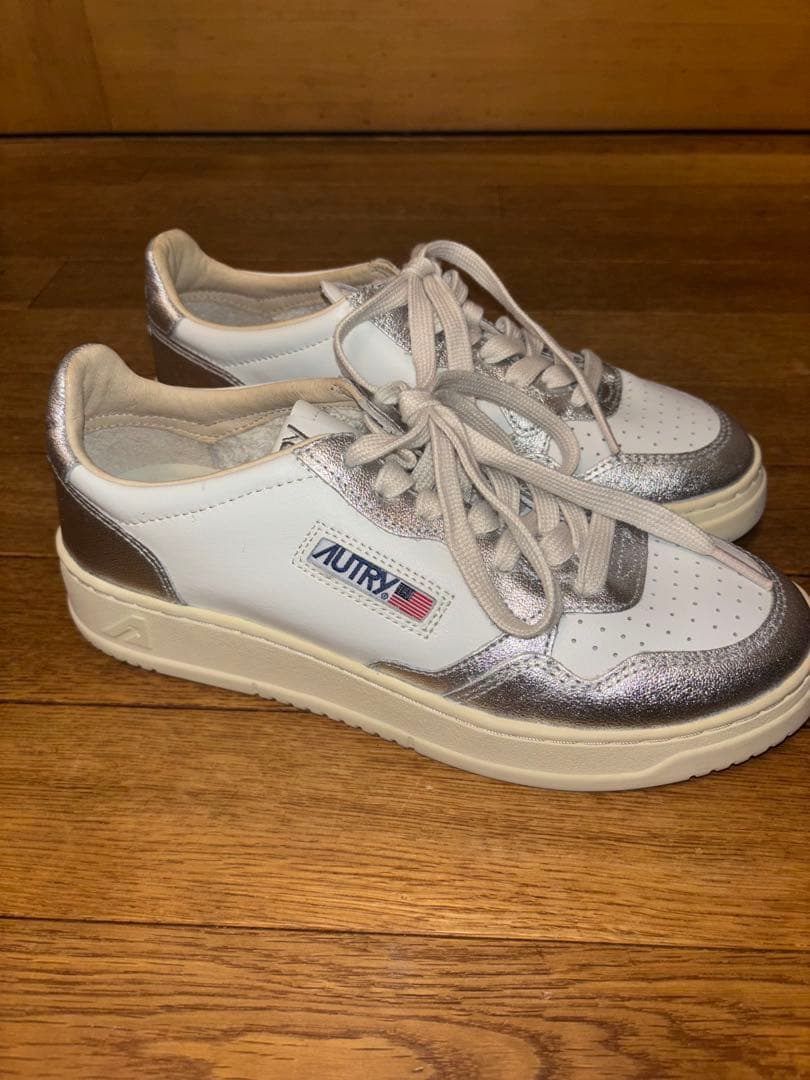 値下げ★新品未使用★24AW AUTRYメダリスト25cm ホワイト×シルバー