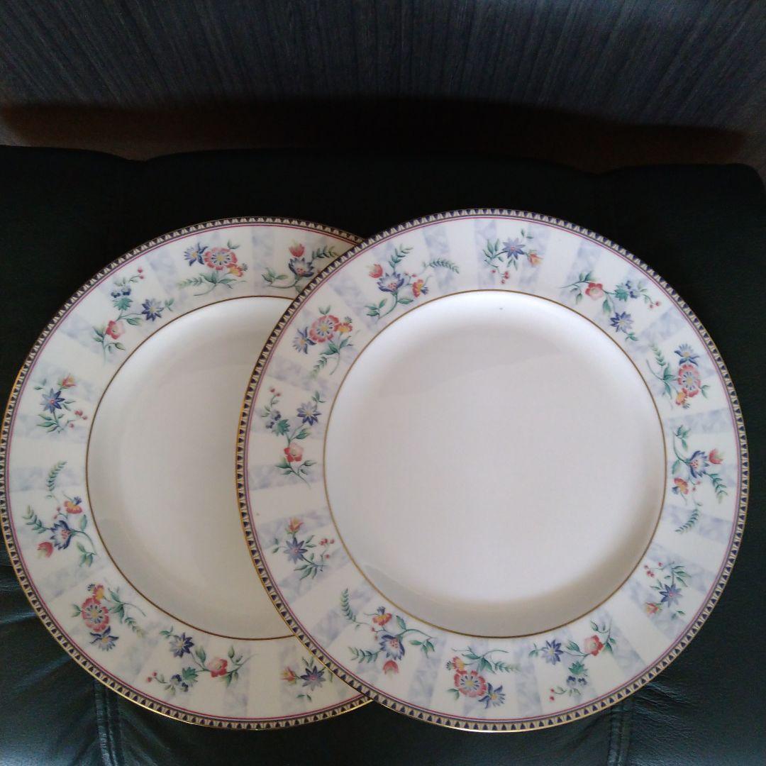 ウェッジウッド花柄プレート 2枚セット