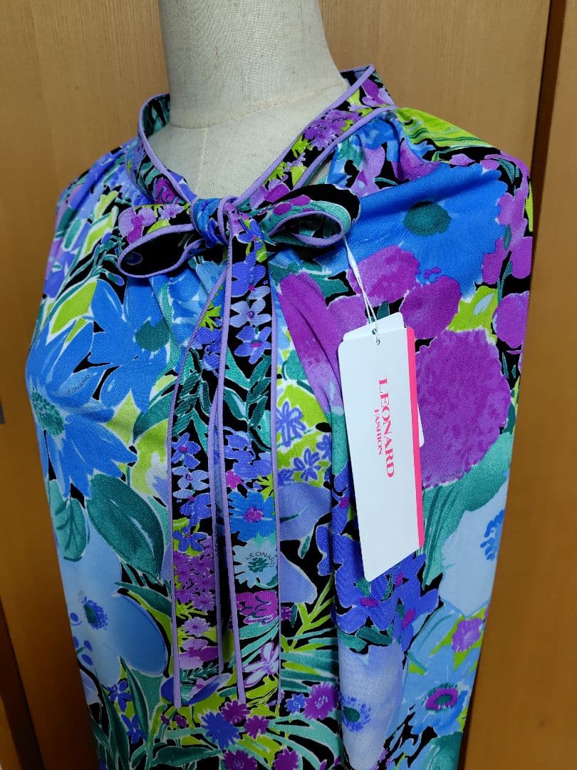 hanaさま専用★新品タグ付　LEONARD レオナール　2024年 ワンピース