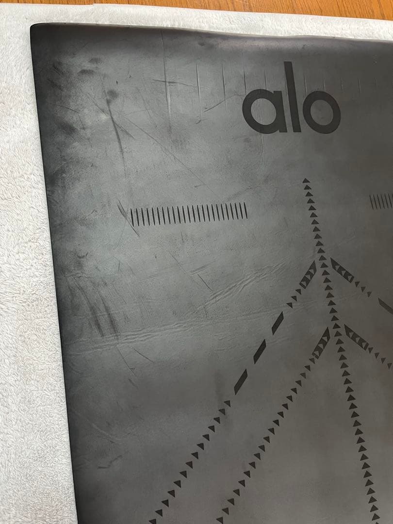 ヨガ・ピラティス Alo Yoga/ Chakra Warrior Mat