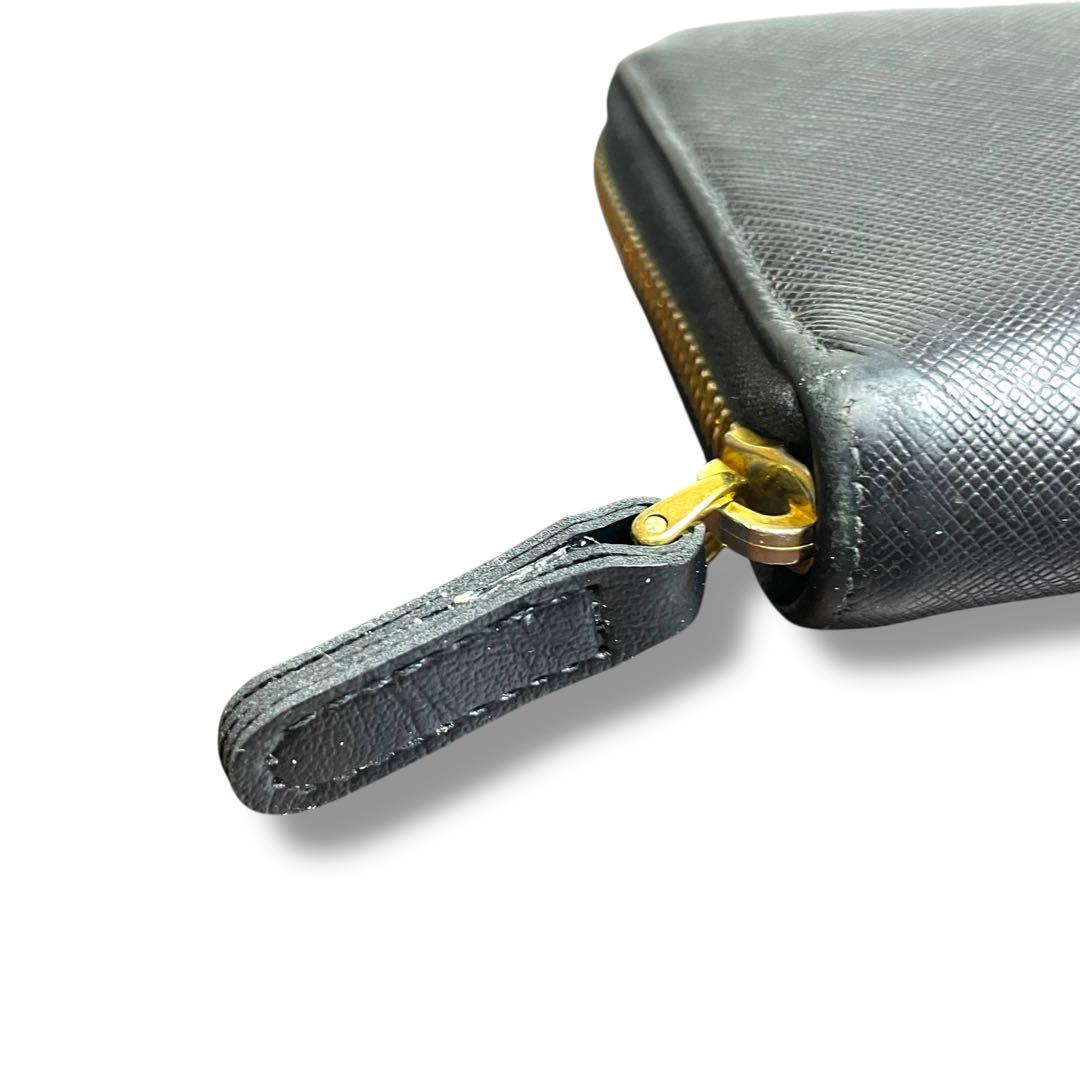 【高級】PRADA プラダ　ラウンドジップ　長財布　レザー　黒　三角ロゴ