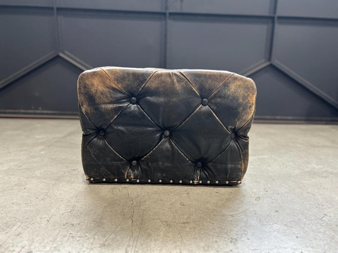 ハロ　HALO｜オットマン　LORD DIGSBY LARGE OTTOMAN