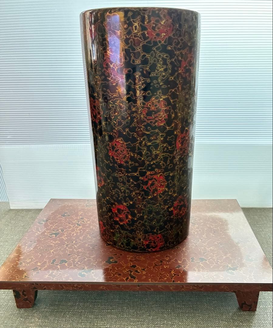 津軽塗 唐塗 花瓶＆花台セット 色味に個体差あり 箱付き