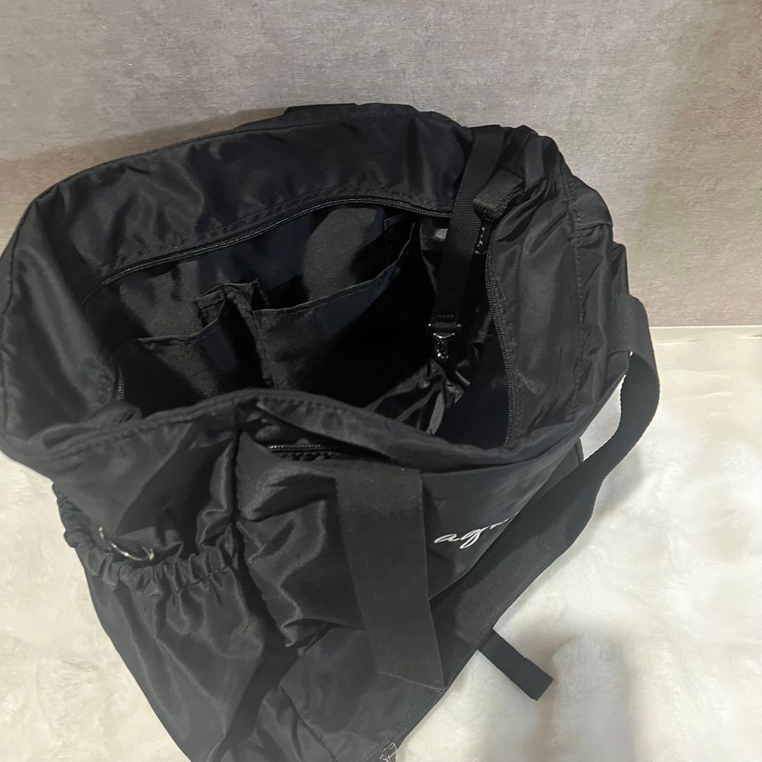 agnès b. ブラック マザーズバッグ おむつ替えマット付き