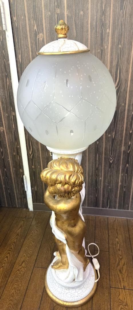 〈たのめる便・現状渡し〉天使 陶器スタンドライト 100V