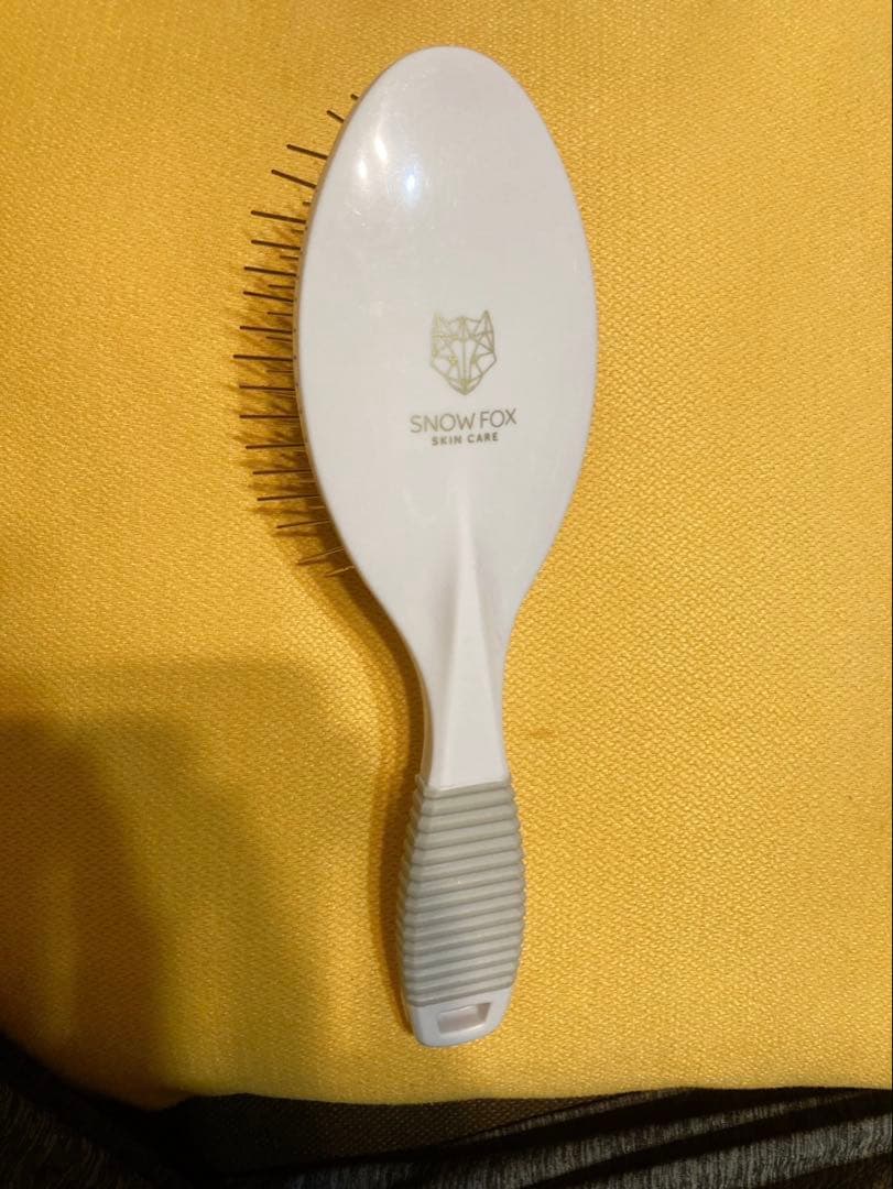  FOX ヘアブラシ ホワイト