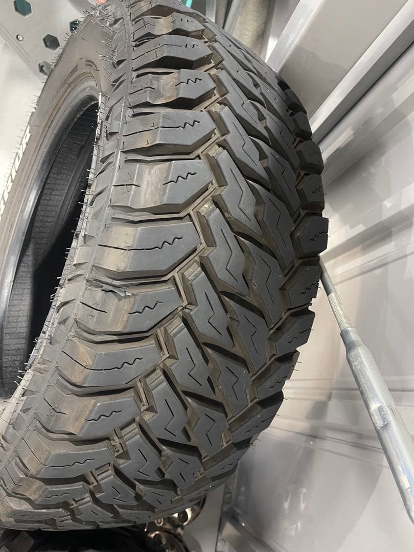 MONSTA MUD WARRIOR オフロードタイヤ 4本セット