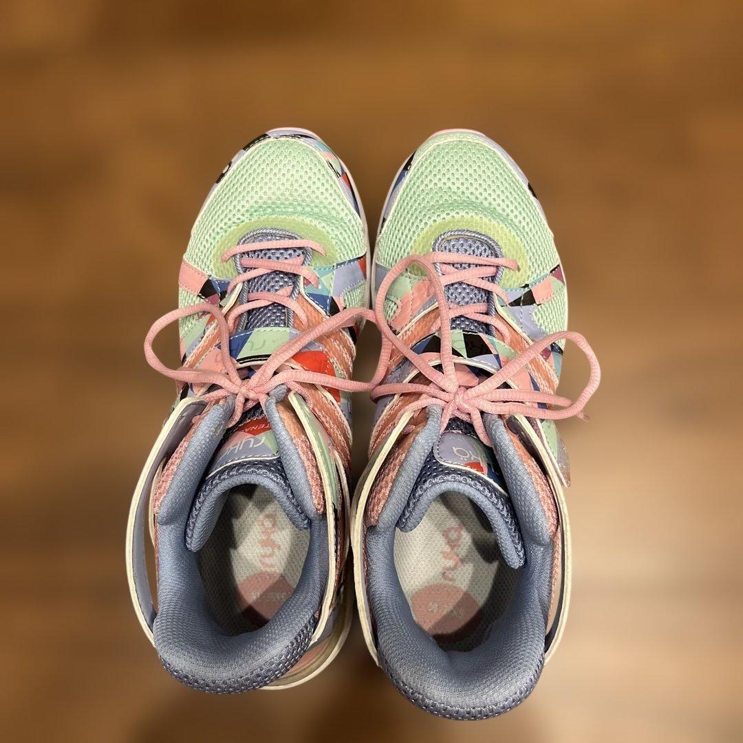 ライカrykaハイカット24.5センチエアロビズンバ　トレーニングシューズ美品