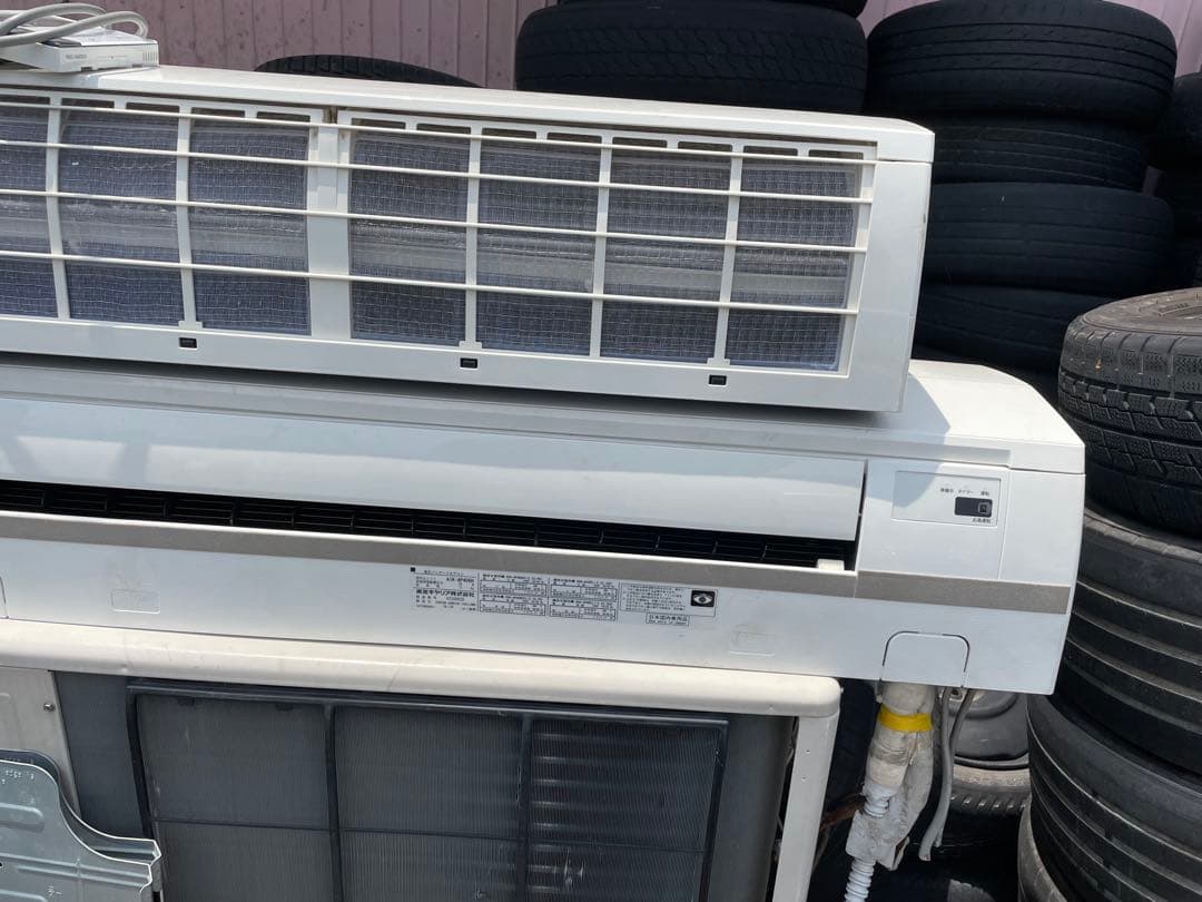 壁掛けエアコン ホワイト　業務用　2台 東芝パッケージエアコン