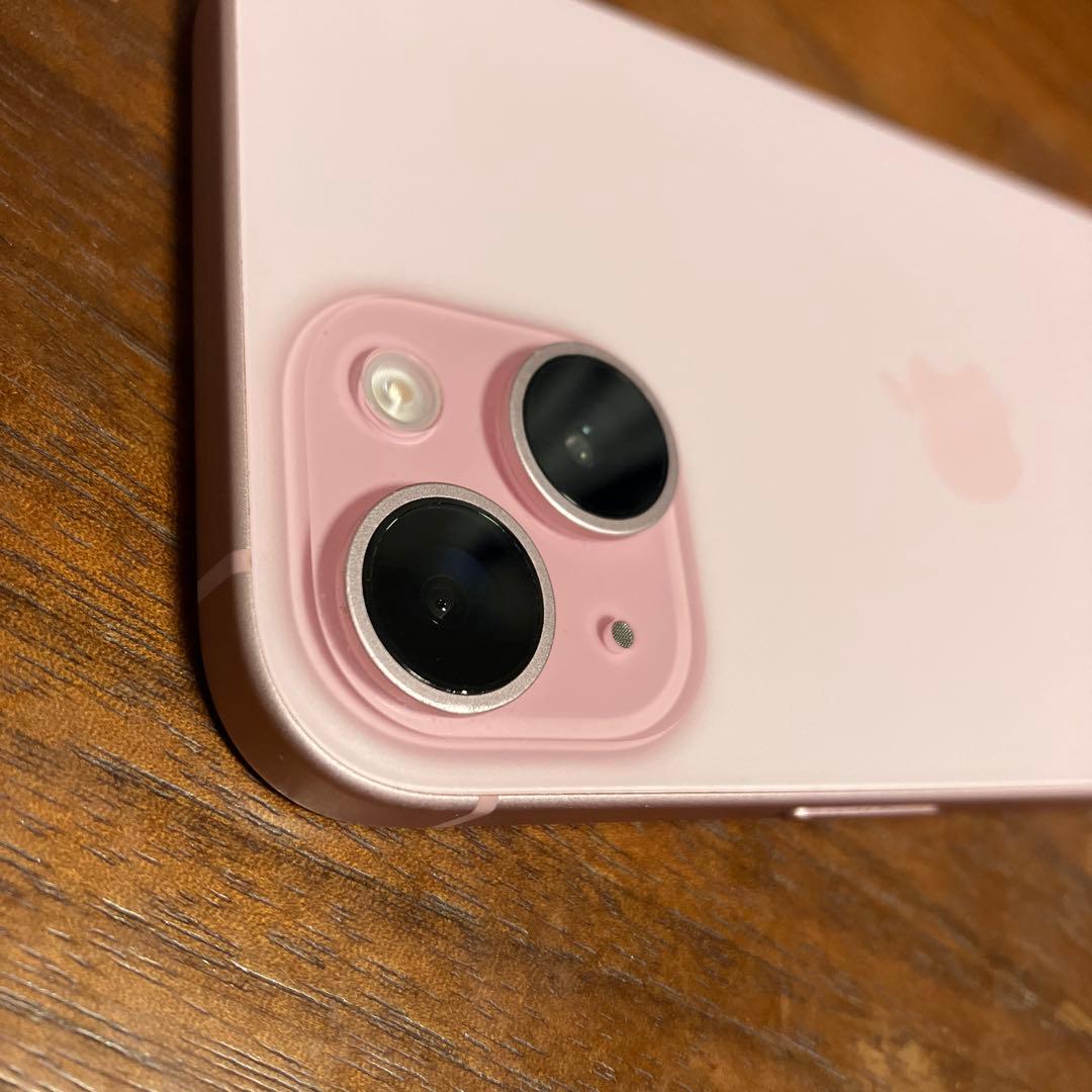 Apple iPhone 15 128G ピンク 本体　バッテリー81%