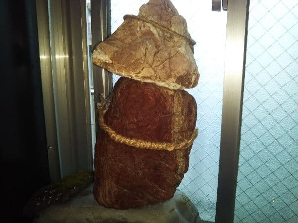 赤石、水晶の原石【一番格調が高いとされる黄色水晶】