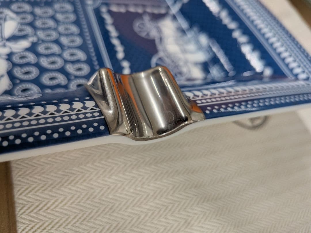 HERMES カレ55 ECURIES PARISIENNES パリの厩舎 灰皿