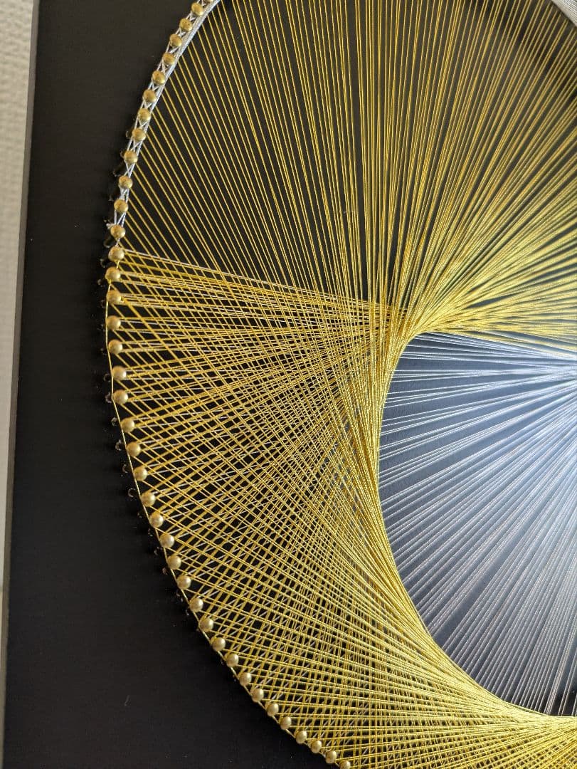 ストリングアート 陰陽 光と影 インテリア 　金運　財運　守り　引き寄せ