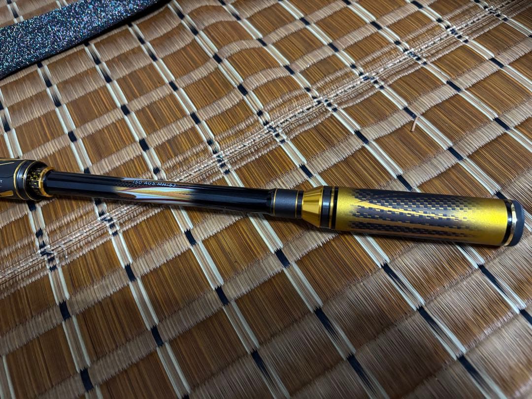 【極美品】ダイワ　24 トーナメント　MH-53