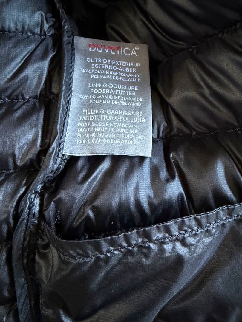 週末セール！美品☆DUVETICAダウン ブラック 40