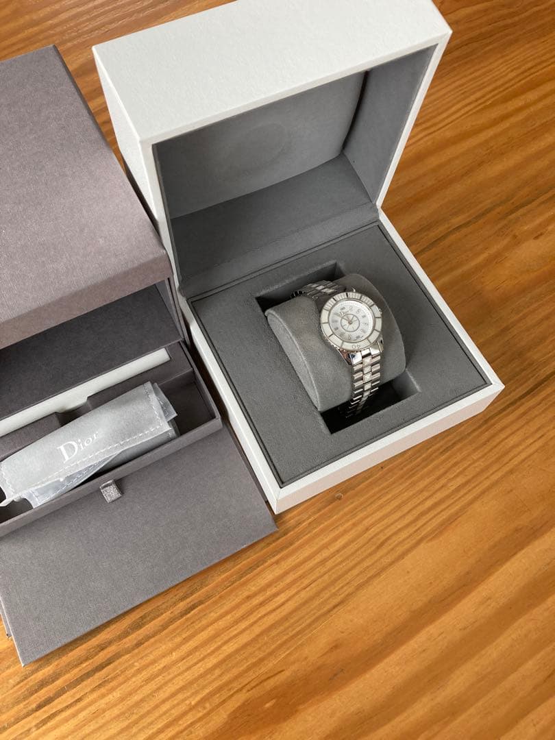 ディオール Dior CD112112 クリスタル ダイヤモンド クォーツ稼動品