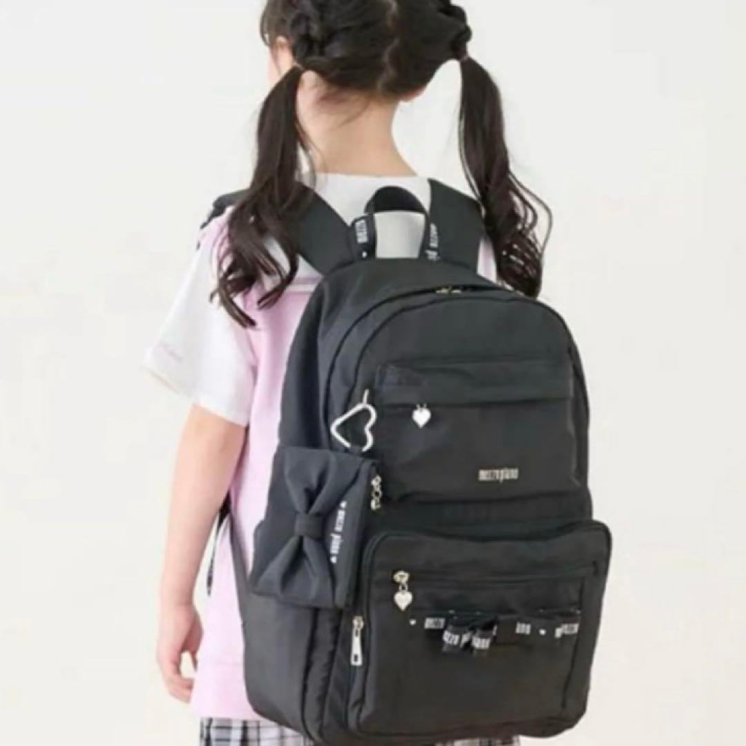 メゾピアノ (容量約19.5L)ポーチつきリュック