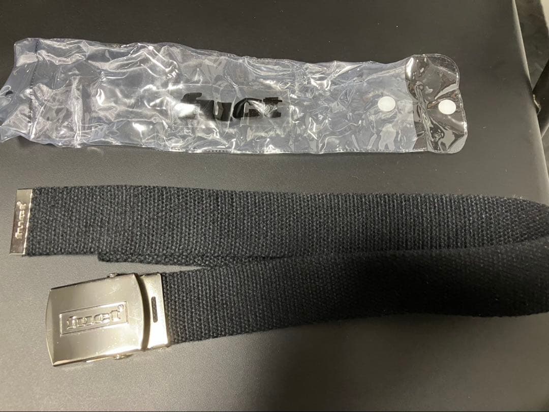 希少　FUCT ベルト　ガチャ