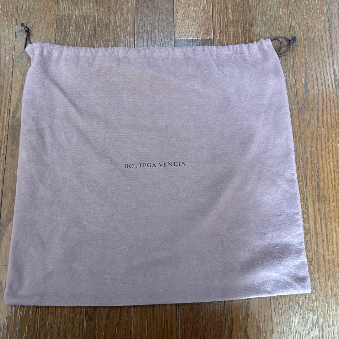 BOTTEGA VENETA レザーショルダーバック