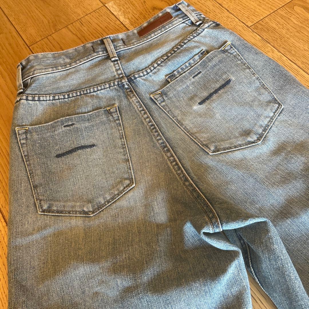 ヤヌーク　YANUK LEA TVS ボーイズストレートデニム　23 美品