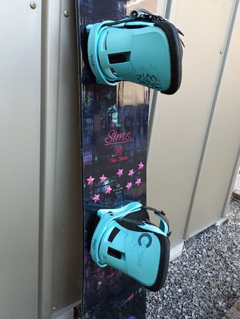 美品！SIMS 4U 148cm & BURTON CUSTOM Sサイズ