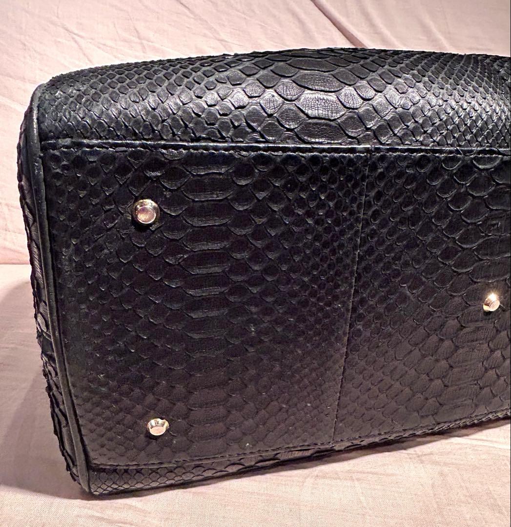 高品質　日本製　 本物ダイヤモンドパイソン 革　JRA認定 ボストンバッグ