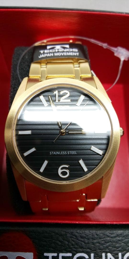 テクノスデイト付メンズクオーツウオッチT9C15GB　ゴールド