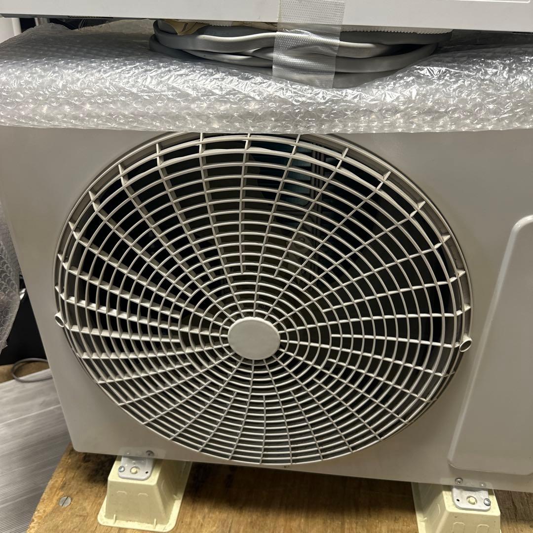 ハイセンス エアコン 2.2kw 2024年式　美品