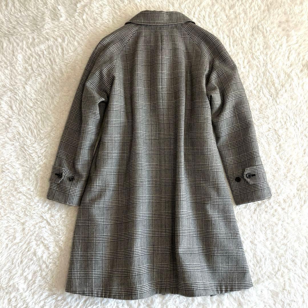 【美品】ヤンチェオンテンバール　高級ウールリバーシブルコート　モノトーンアート柄