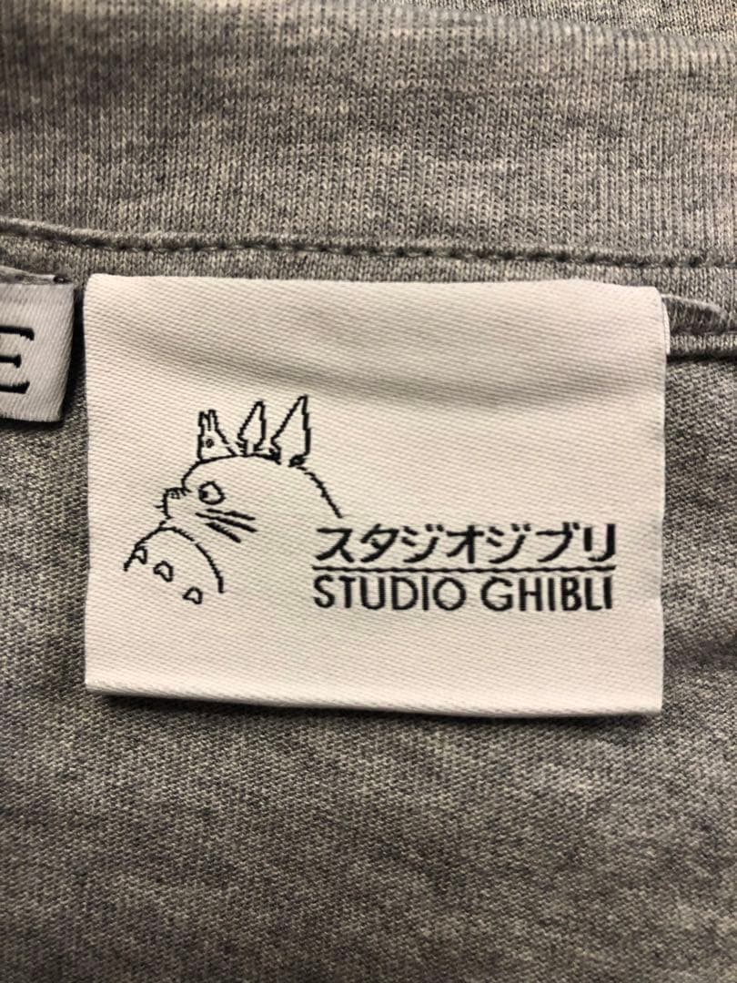 ロエベ 本物 新作 ジブリ LOEWE ハウル ロゴ Tシャツ グレー Lサイズ