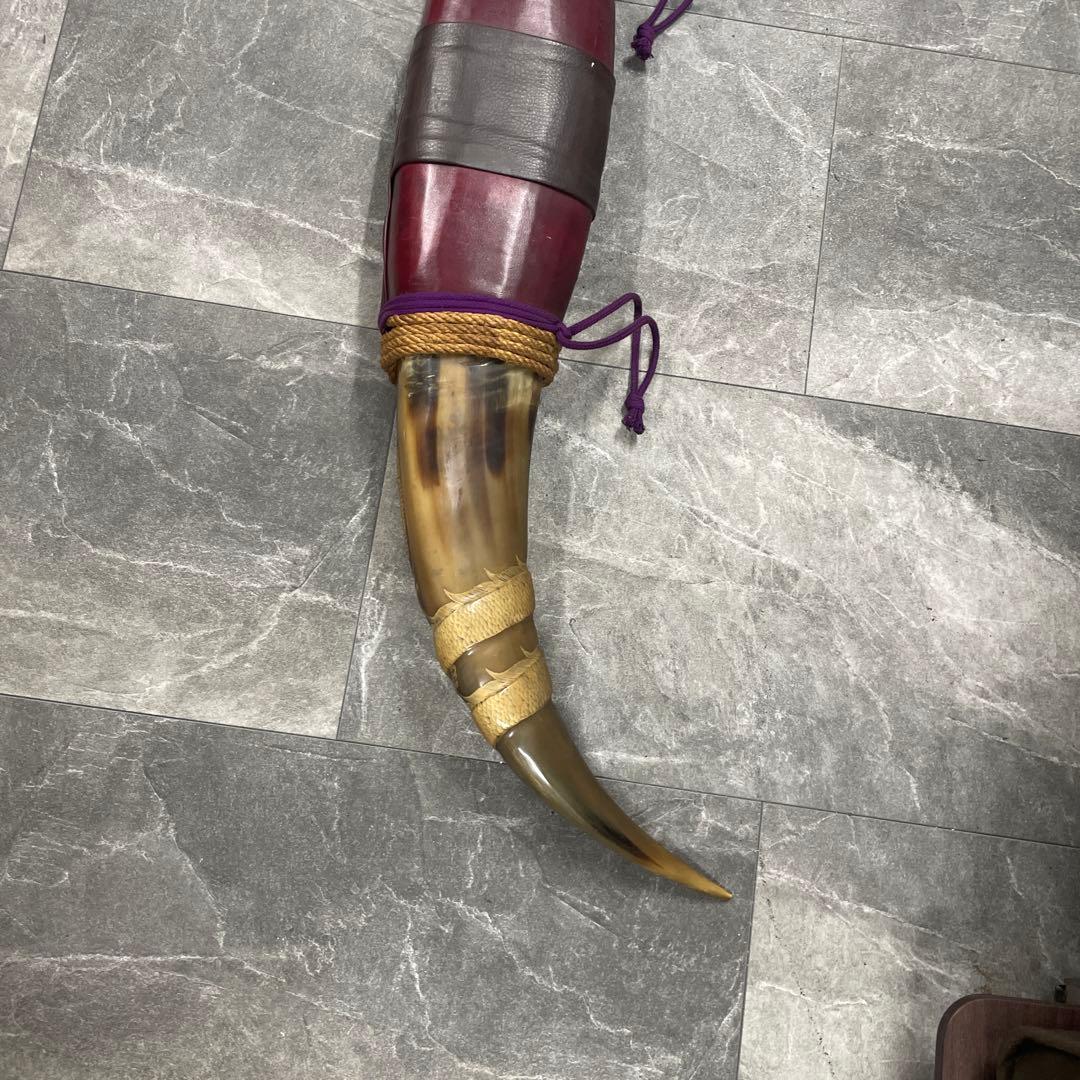 水牛の角　龍の彫刻　オシャレな彫り　インテリア　置物　希少　レア　限定価格　強者