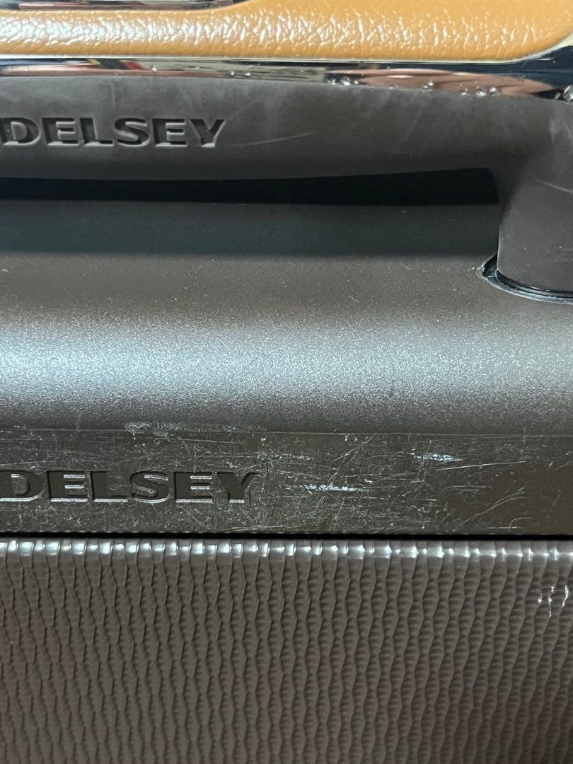 DELSEY CHATLET AIR チョコレート 39L 機内持ち込み可