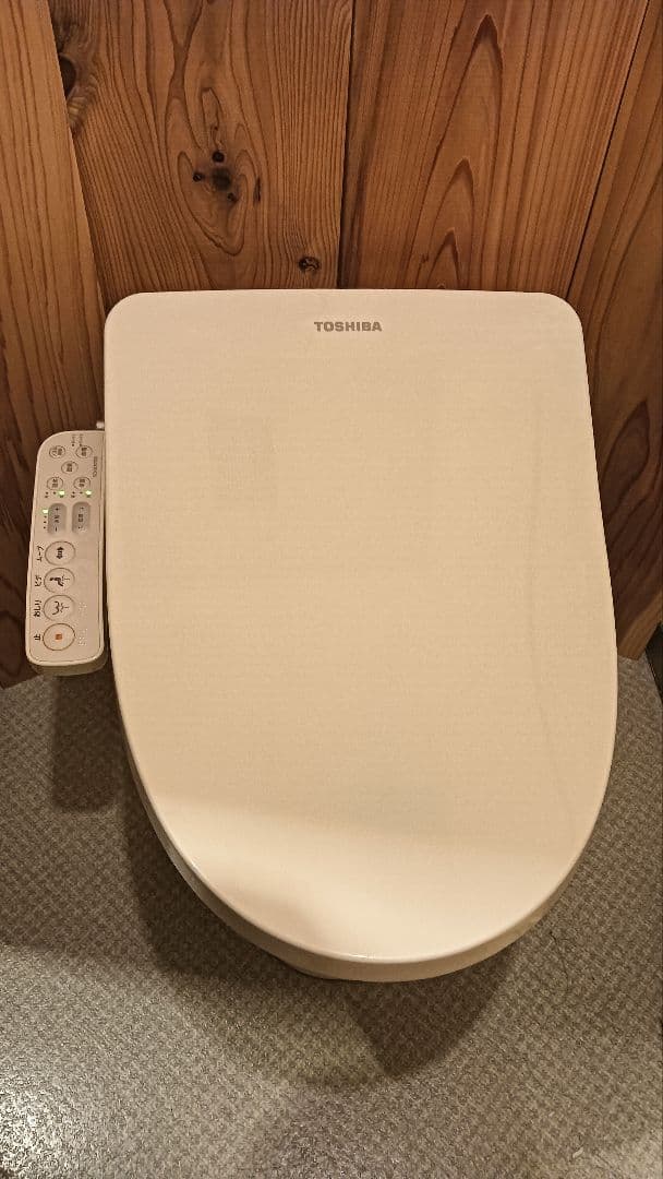 [Amazon32,800円]TOSHIBA 瞬間式ウォシュレット(低電力)