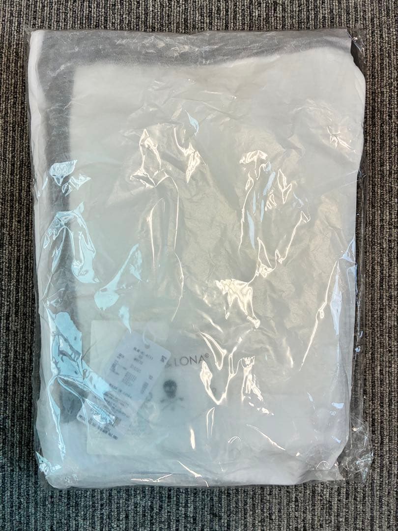 MARK&LONA キルティングハイブリッドパンツ　新品未開封　タグ付き