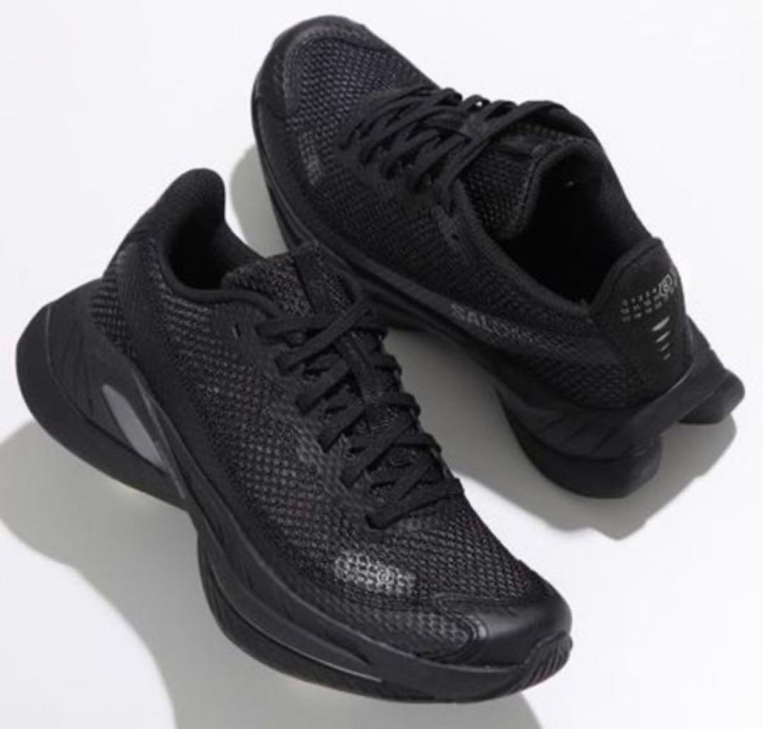 MM6 x SalomonコラボのSPECTUR 2スニーカー