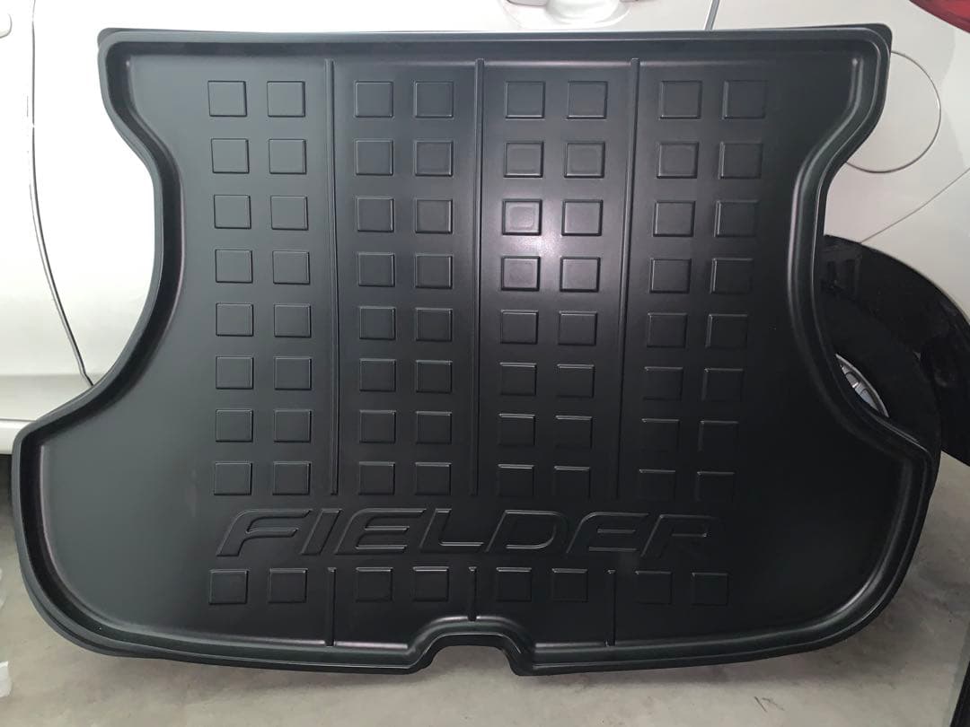 ★新品未使用★TOYOTA (トヨタ)純正部品カローラフィールダーラゲージトレイ